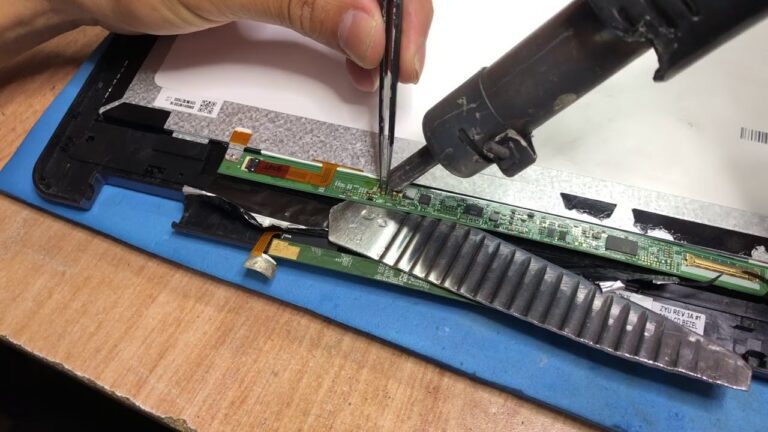 ¡Repara la pantalla LED de tu laptop en un abrir y cerrar de ojos!