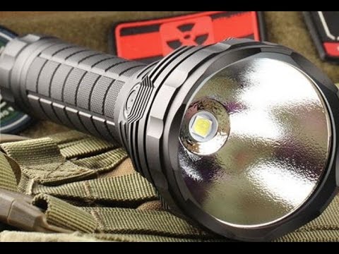 &iexcl;Descubre las linternas LED potentes de largo alcance para iluminar tus aventuras!