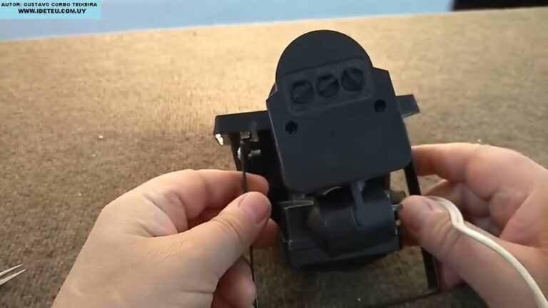 Descubre cómo regular un foco LED con sensor de movimiento en 3 sencillos pasos